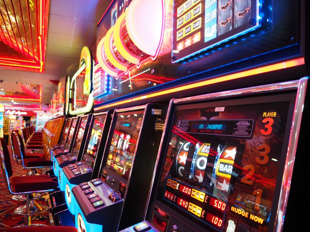 Вулкан Платинум казино онлайн: захватывающие азартные игры в удобном формате